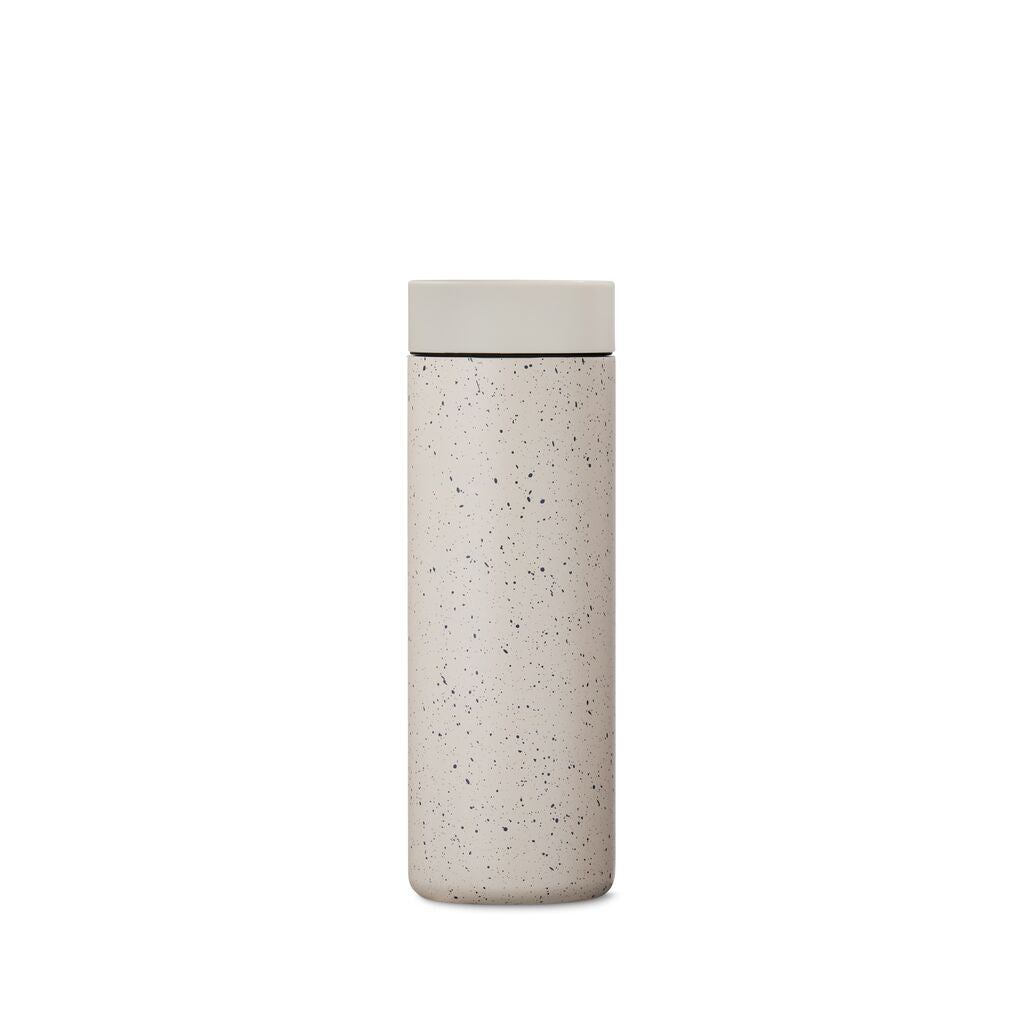 360-traveler-b9 WebPDP-16oz_360_Traveler_Desert_Tan_Speckle_Studio__TRV1SV16224_Back.jpg