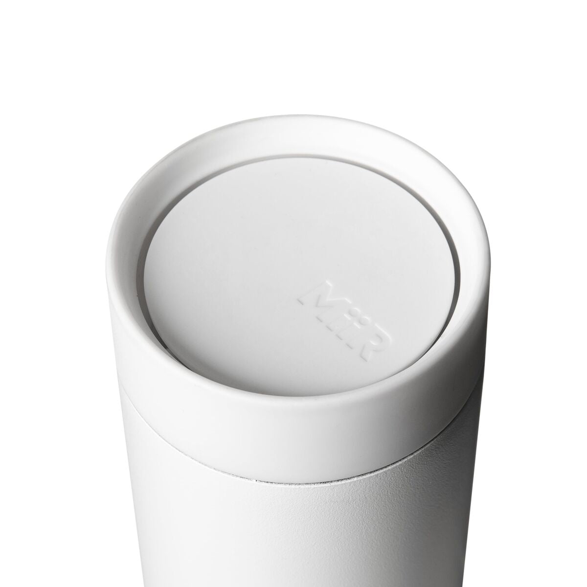 360-lid-h4 WebPDP-360_Lid_White__3602PNWM001_X2Studio_Closeup_Closed.jpg
