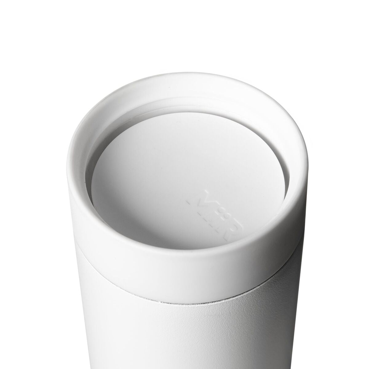 360-lid-h4 WebPDP-360_Lid_White__3602PNWM001_X2Studio_Closeup_Open.jpg