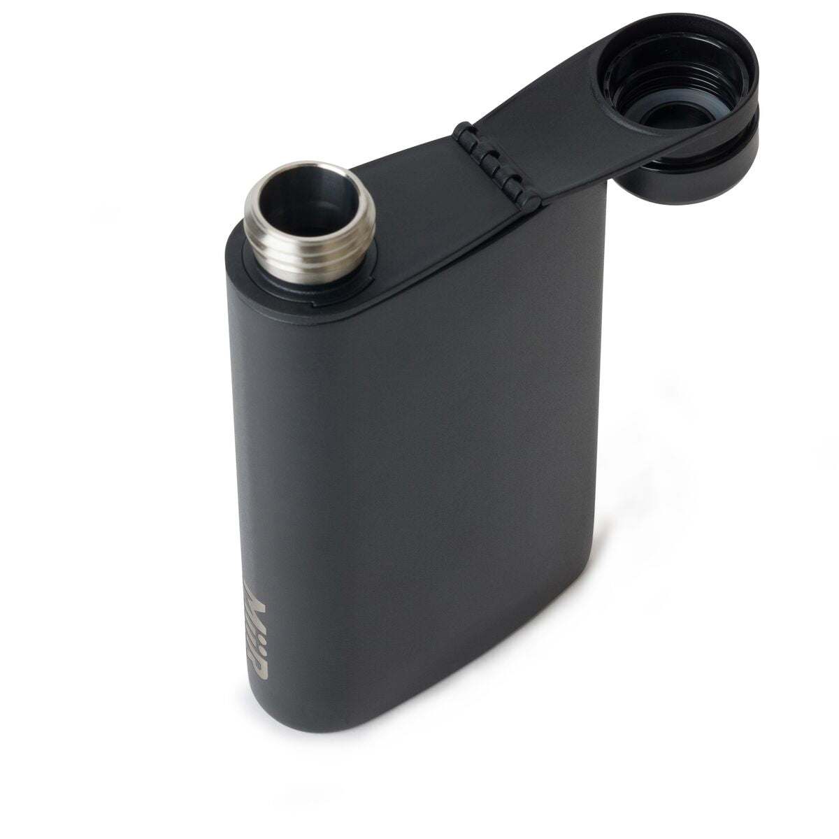 aero-flask-m8 WebPDP-Flask_Black_Studio_1022_45Deg_Open__FLK1SSOS002.jpg