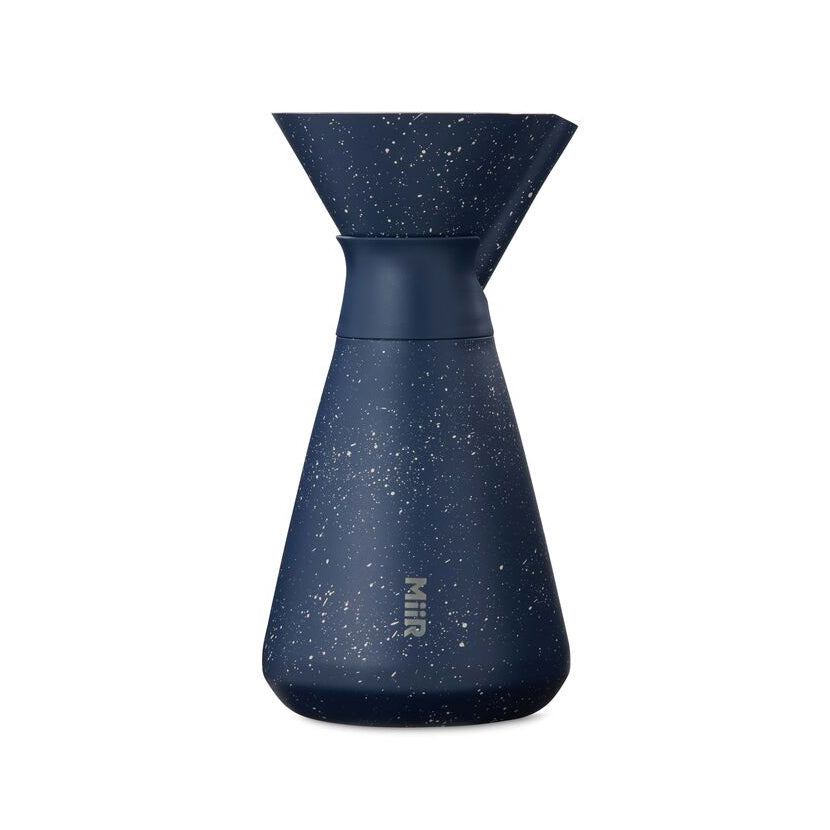 new-standard-carafe-w4 Web_PDP-33oz_New_Standard_Carafe_Tidal_Blue_Speckle_Studio_CAR1SVOS225__Front.jpg