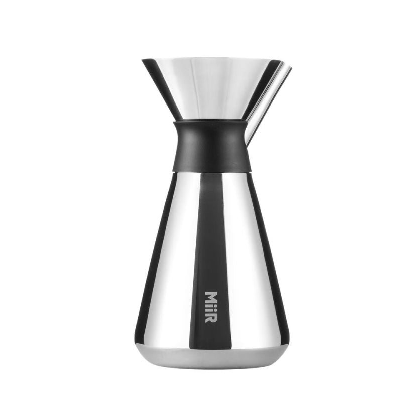 new-standard-carafe-w4 Web_PDP-Polished_Stainless_Carafe_33oz_SS_Studio_X2_07182024_Front_CAR1SVOS005_1_2.jpg