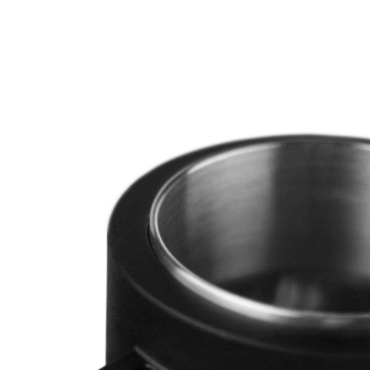 64oz-growler-m4 growlerdetail4_fb0f0b7d-3e89-4075-9191-31341ec4c1c0__402220.jpg